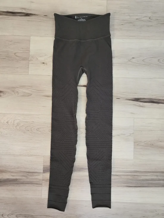 NWOT FP Movement Seamless Ecology Leggings, Olive Green, Size Small - Picture 2 of 5